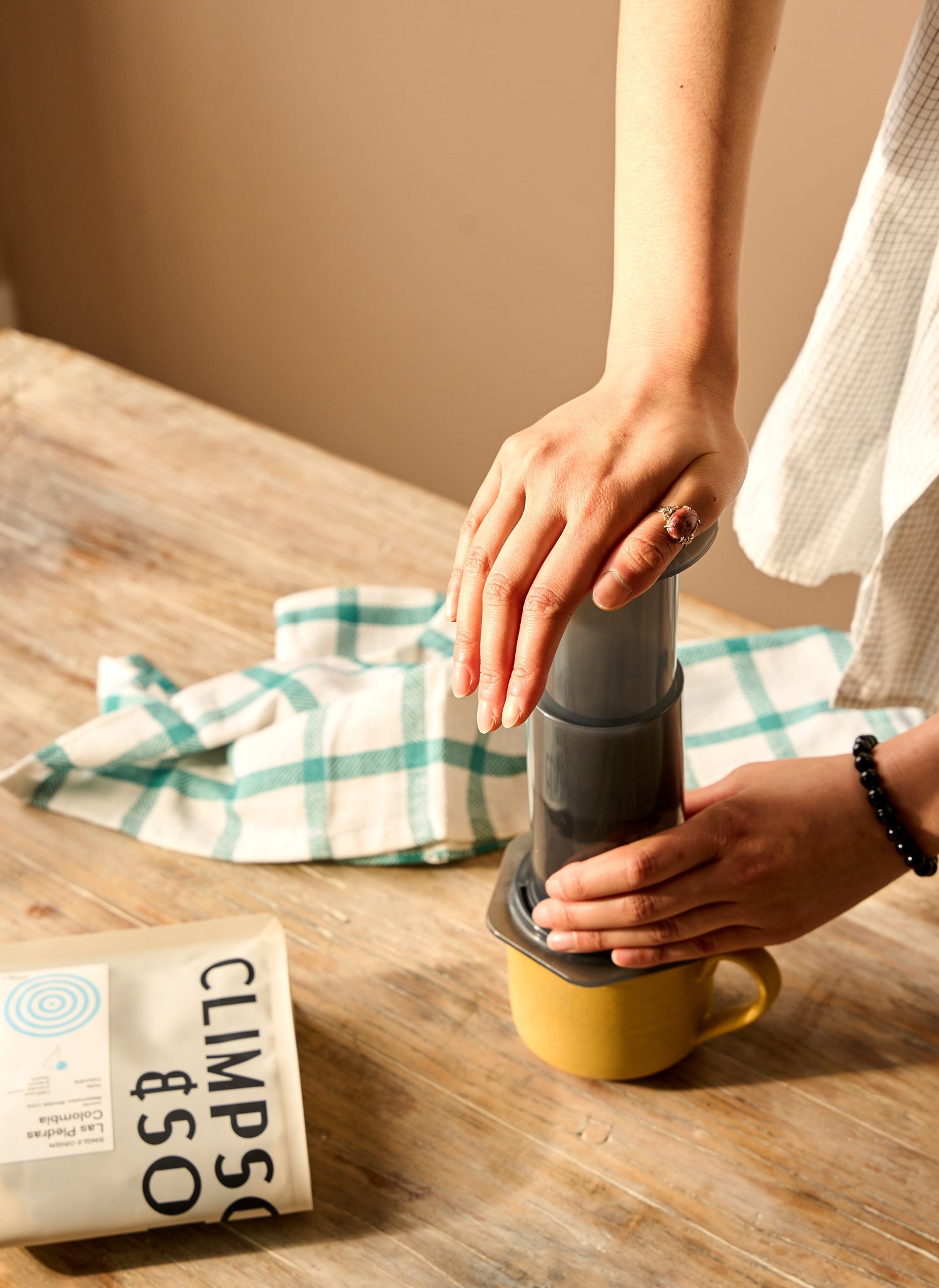 Brewing using an Aeropress