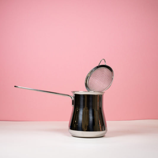 Chai pot and strainer